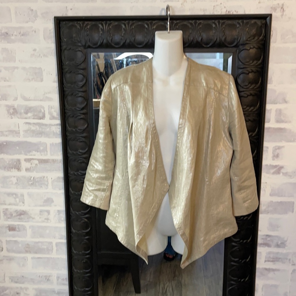 NWOT Chico’s linen shimmer jacket